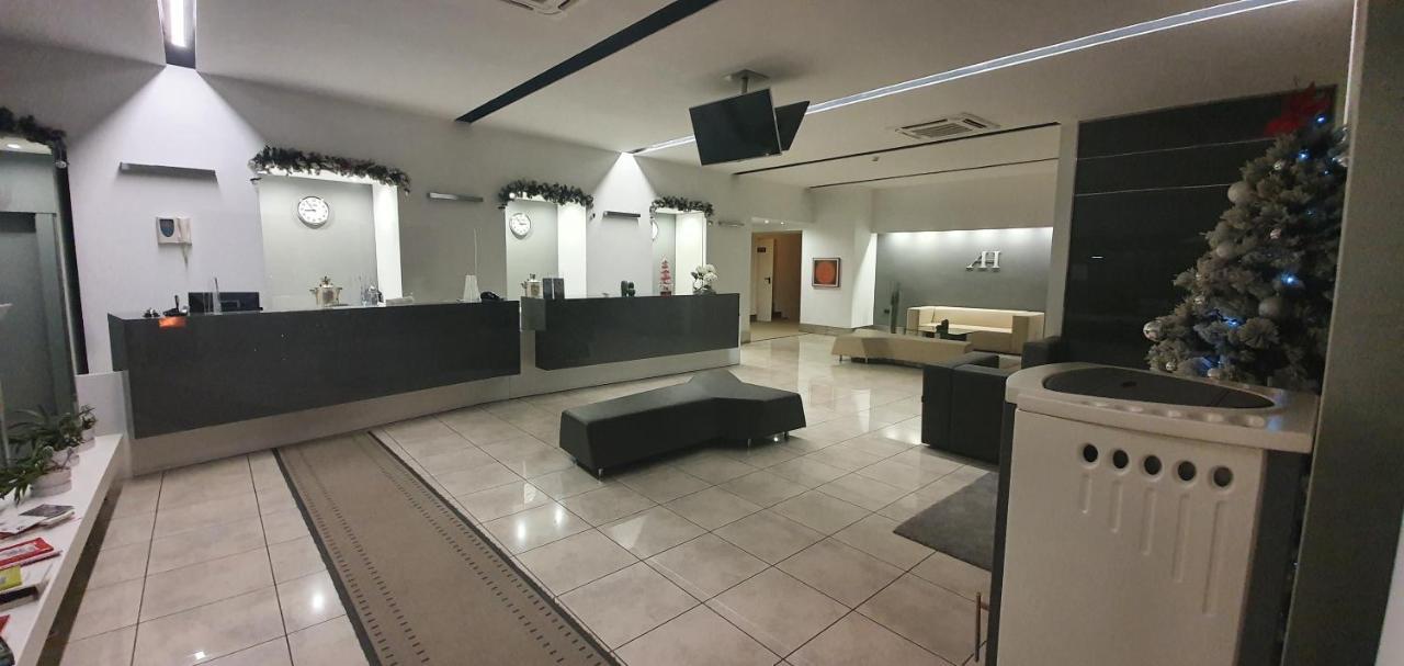 Hotel Artemide Aversa Esterno foto
