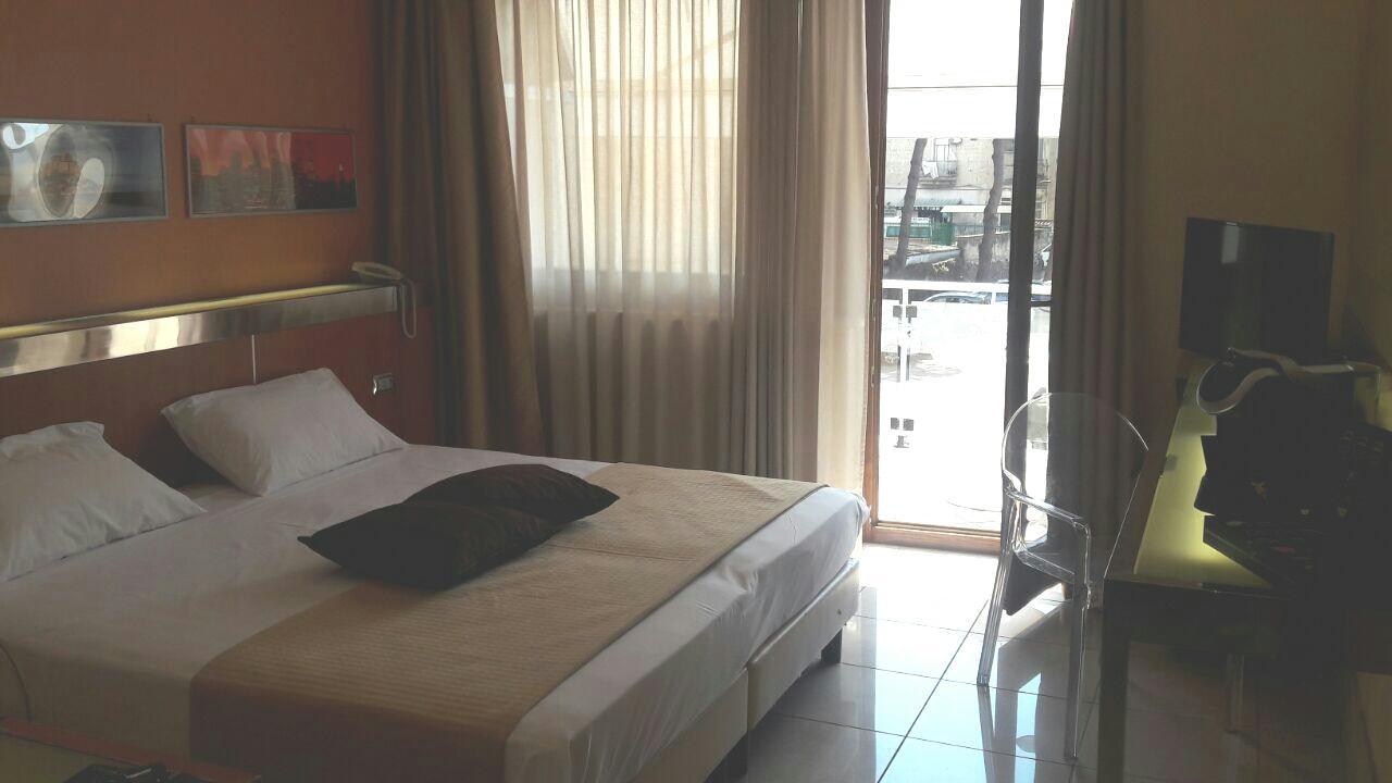 Hotel Artemide Aversa Esterno foto