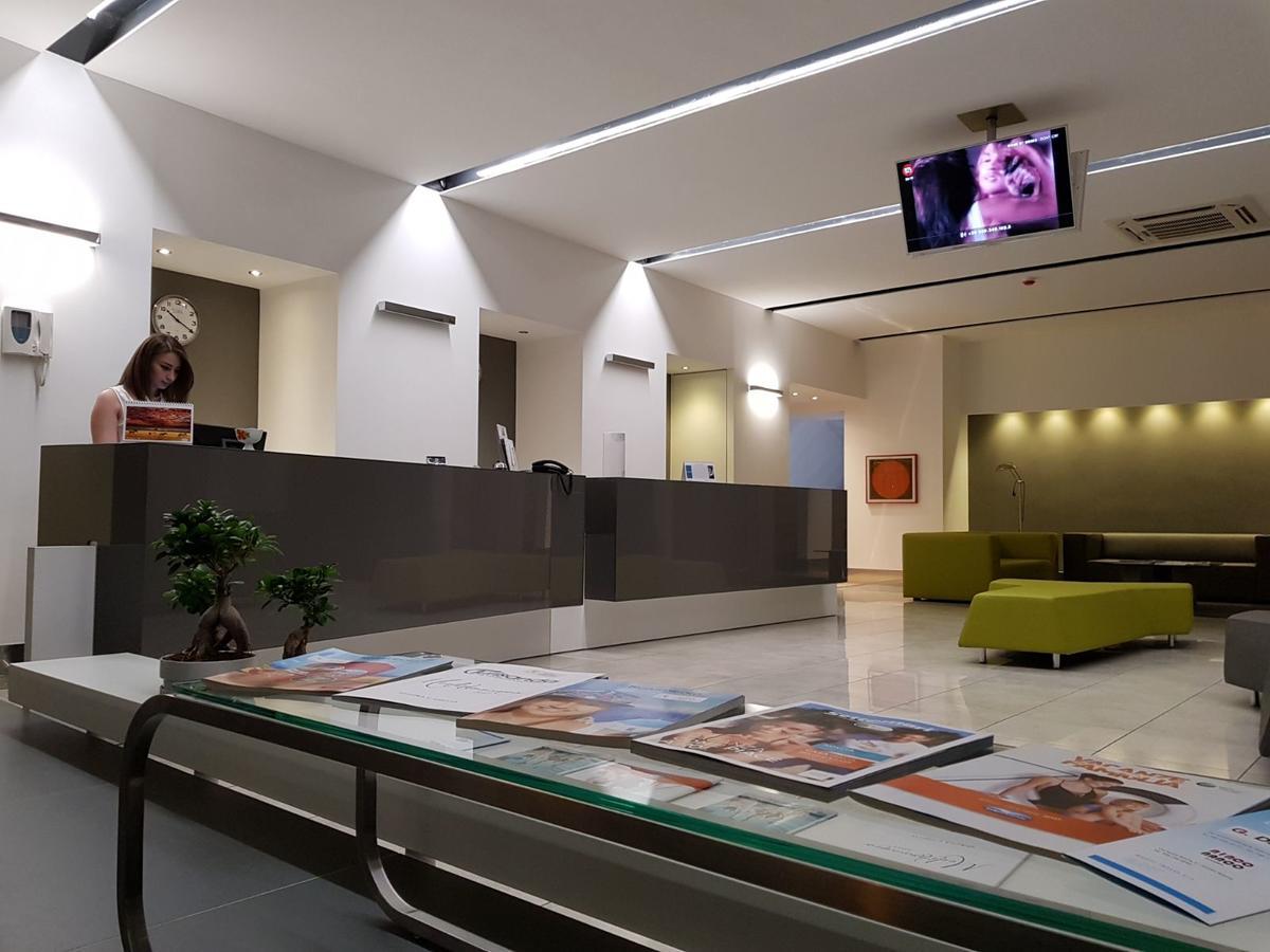 Hotel Artemide Aversa Esterno foto